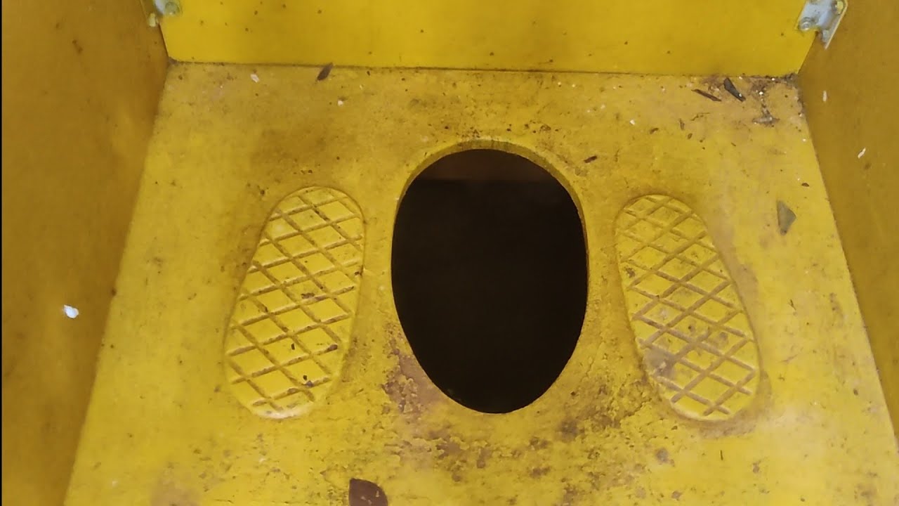 「旱廁」系列 #8 Pit Toilet Series #8 大澳牙鷹角營地旱廁 Nga Ying Kok Camp site Pit Toilet