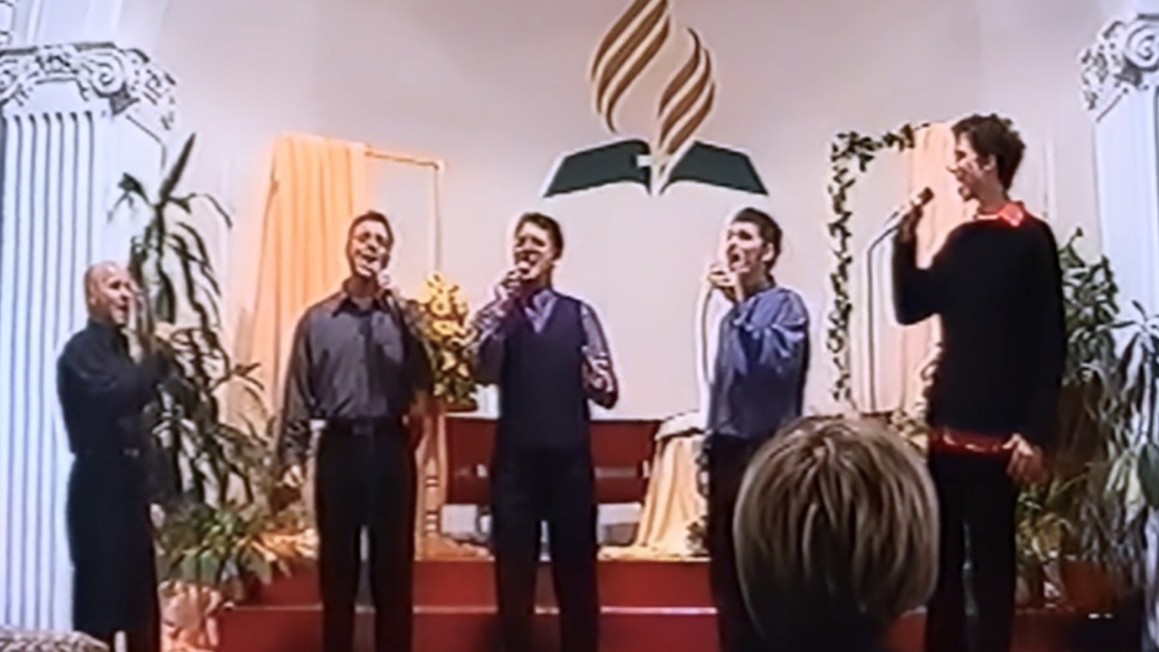ACAPELLA BENJAMIN - Milost sja iz Božjeg stana (2002) [remaster]