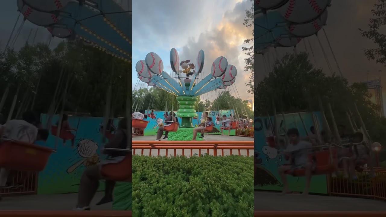 Charlie Brown Wind Up Ride! #shorts #fun #ride