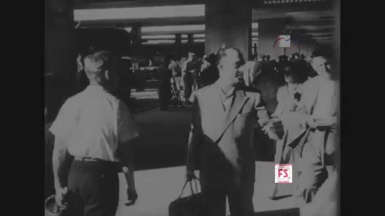 Tutti i treni fermano a Roma - Ferrovie dello Stato - 1951
