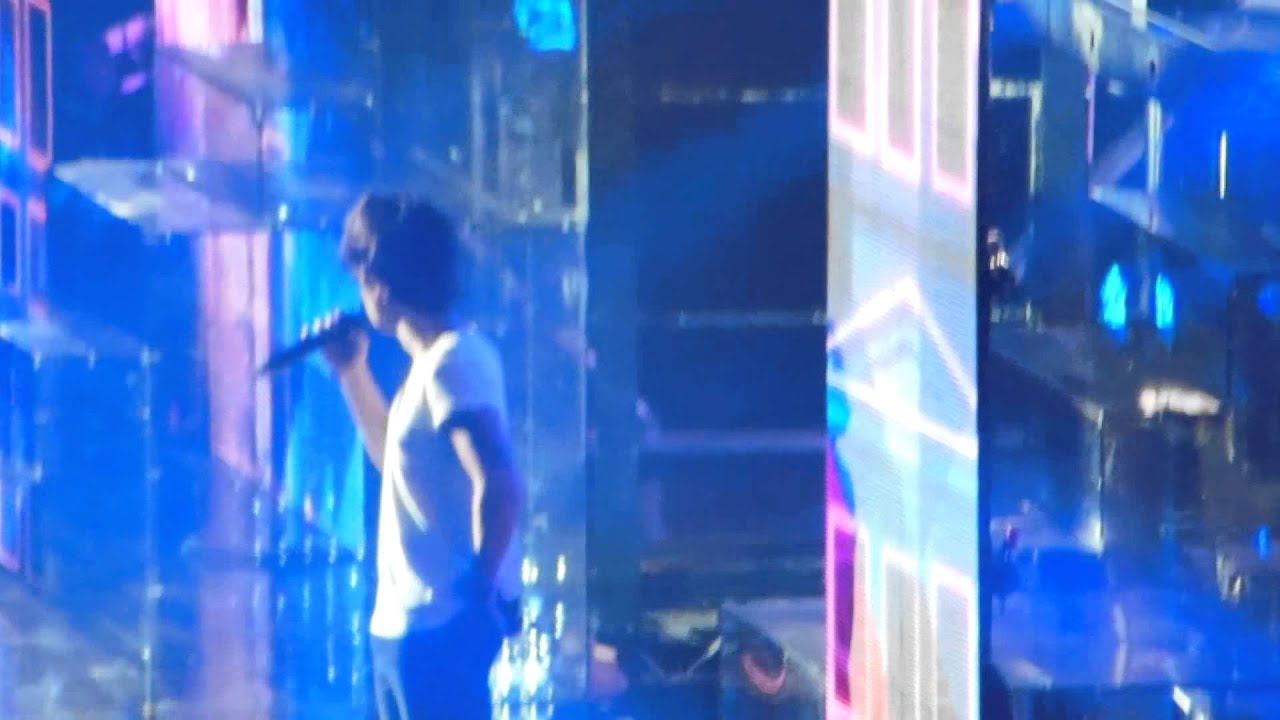 One Direction - Opening and Up All Night - 7 May 2013 Telenor Arena, Norway HD