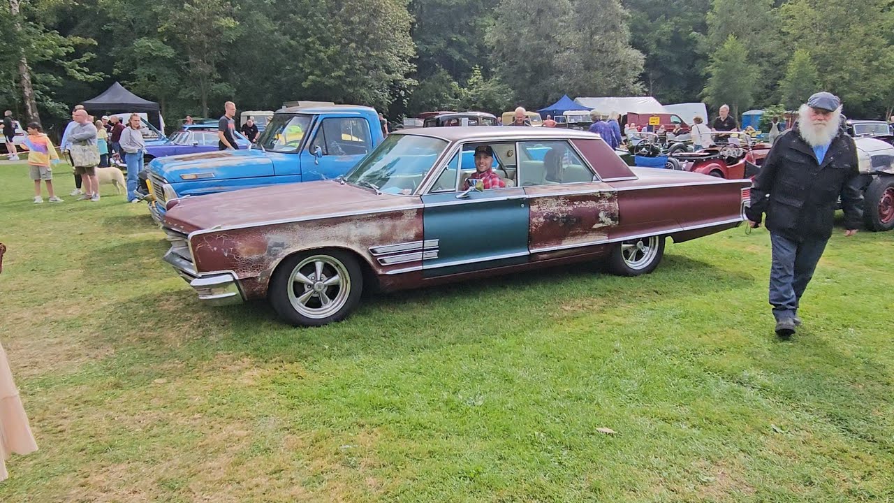Impromptu Video At The Hebden Bridge Classic Car Show