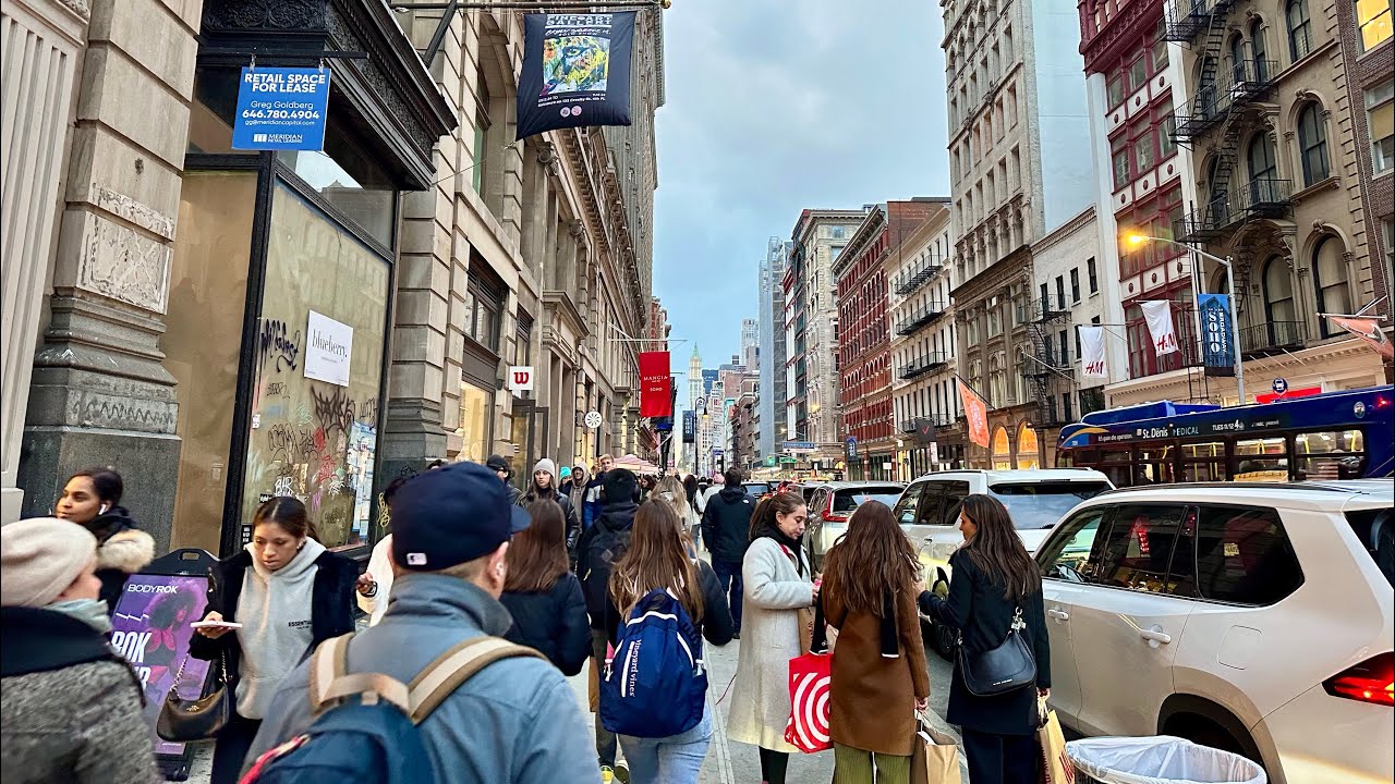 NYC LIVE - Black Friday Shopping In Manhattan       (29 November 2024)
