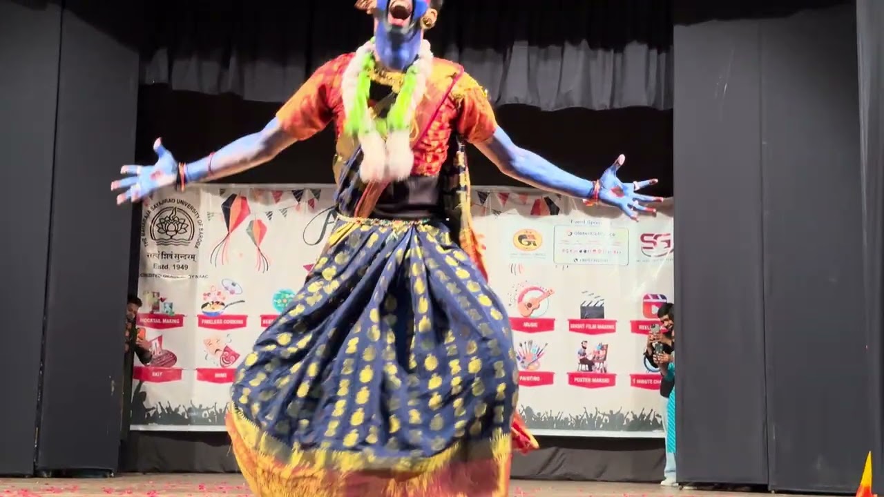 Pushpa Song Dance Performance In MS University ( MSU Baroda ) #msubaroda #msuniversity #msu #agsu 