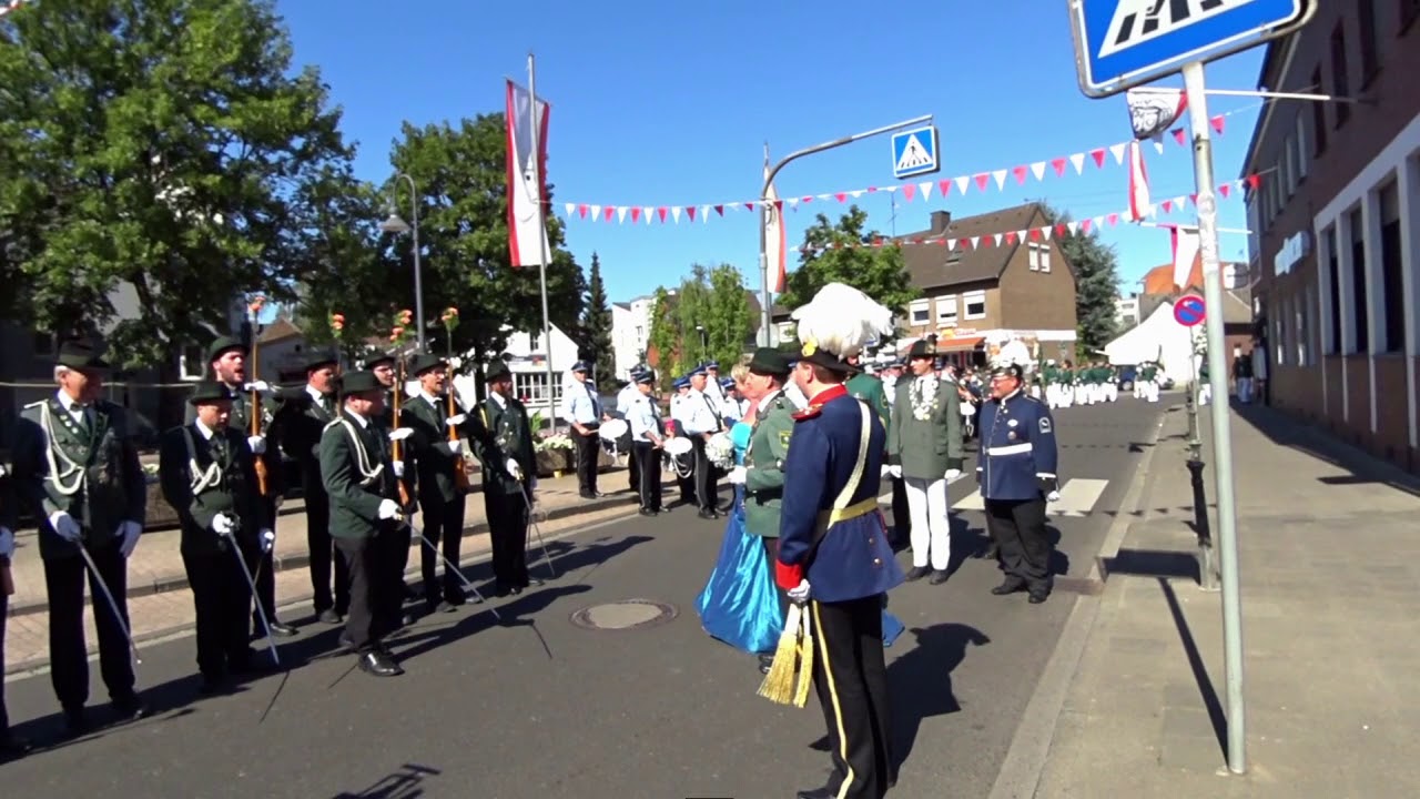 Sch&uuml;tzenfest in Hemmerden 2018 - Aufmarsch und Regimentsabnahme