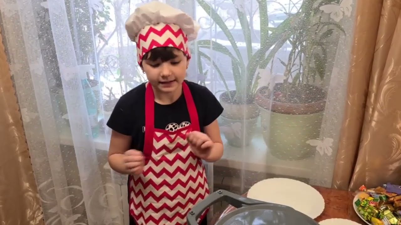 Дочка приготовила сама наивкуснейшую пиццу!Обзор Пиццамейкер Kitfort КТ-4637