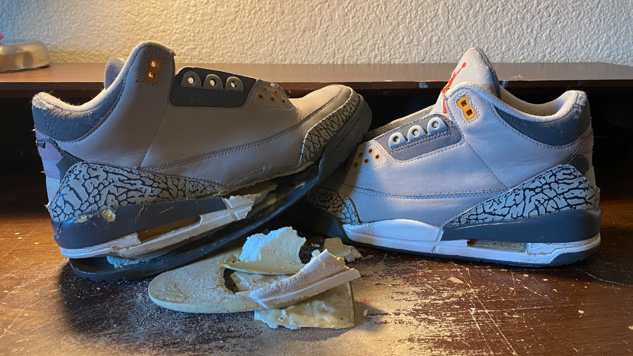 Restoring a VINTAGE $300 Air Jordan 3