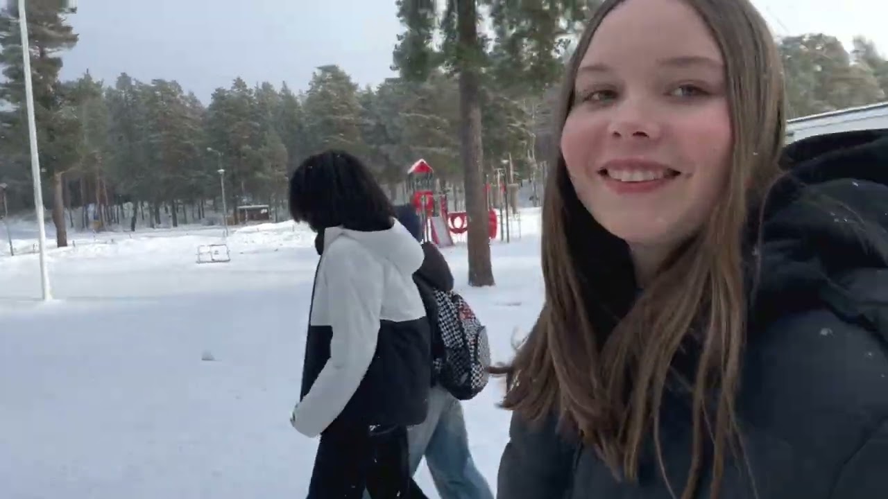 Tiimi 7 Eläimiä, karaokea ja hoivaa