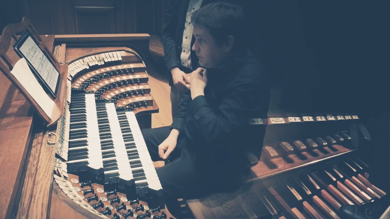 Organ Recital by Andrew Dewar on the 1914 Kuhn organ in St Anton, Z&uuml;rich.