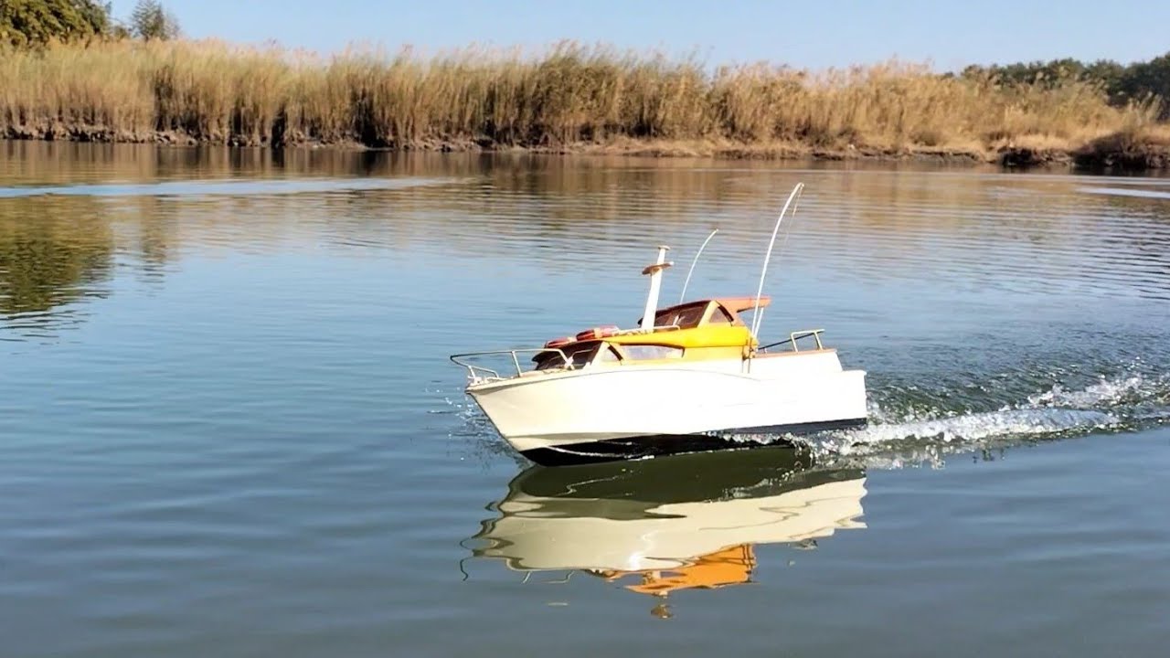 地球堂　M401 ジュピター　　Classic RC boat Jupiter