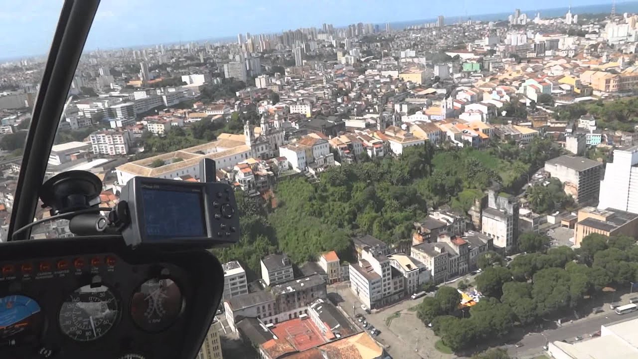 Vôo panorâmico de Helicóptero em Salvador (Versão completa)