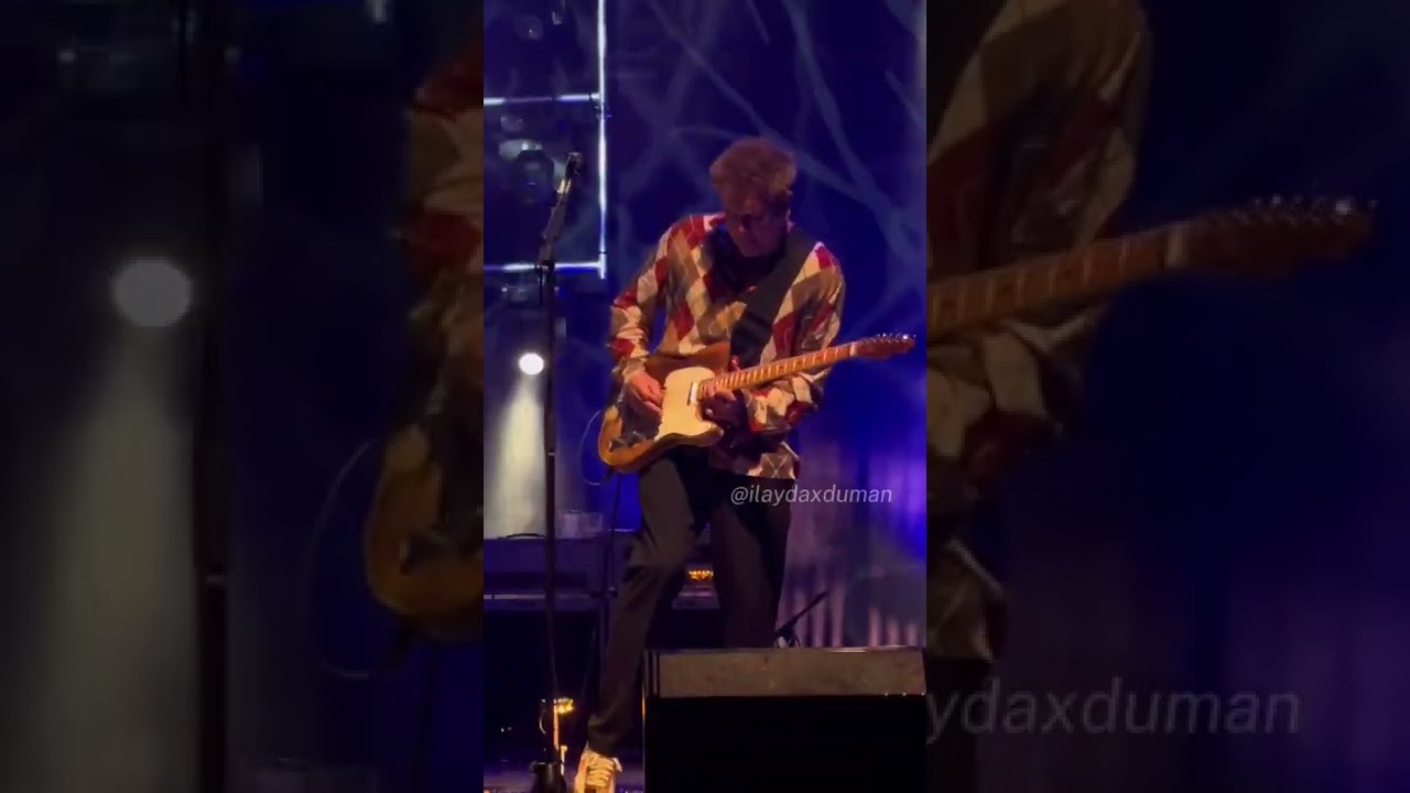 Duman - Tövbe Solo (30 Ekim İzmir)