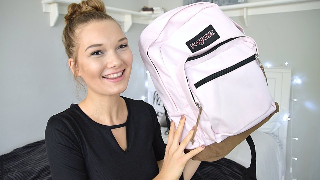 What's In My Backpack 2017! High School