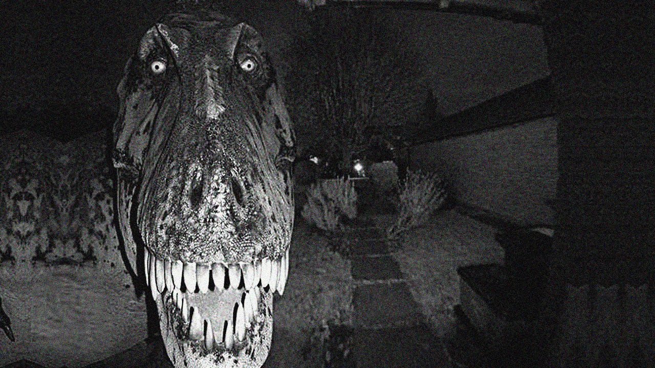 um jogo de terror com dinossauros gigantes...