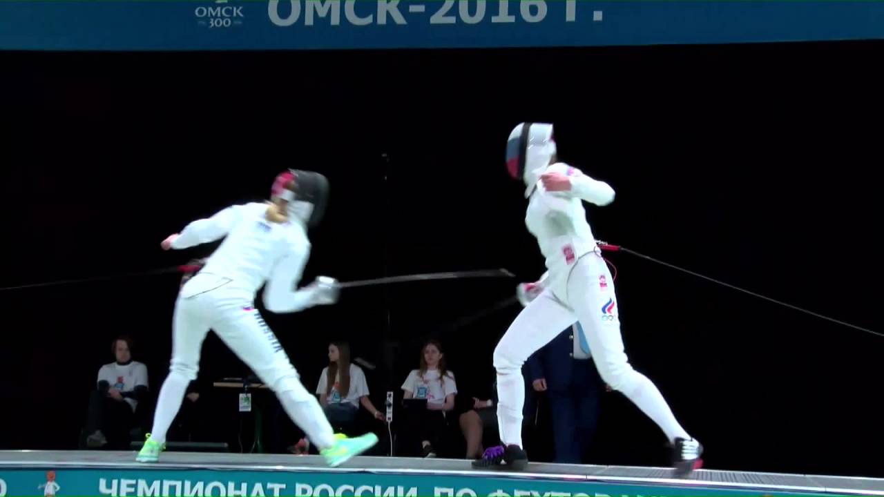 1/2 финала. Анна Сивкова - Валентина Лушина Шпага женщины личные.