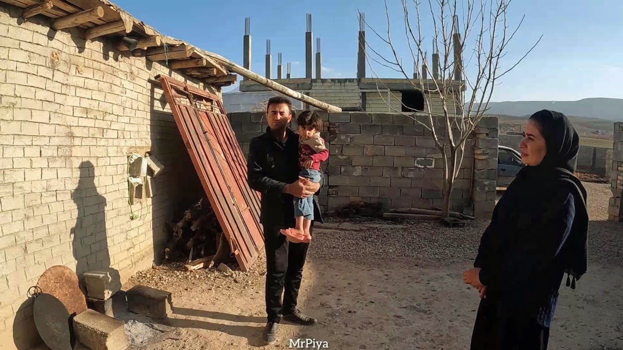 Pia's house building project for a widow