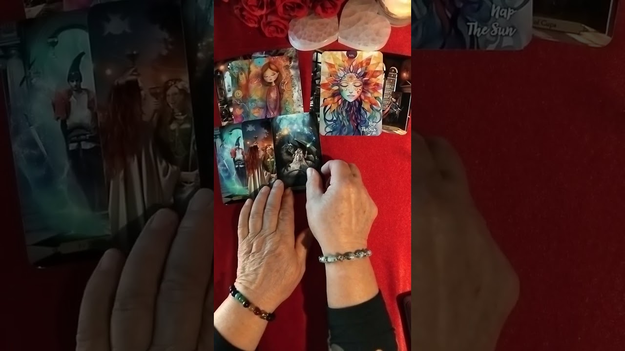 A távolság mögött - Az Isteni Férfi rejtett érzései feléd.💫🔥☀️💗#ikerlàng#szerelem#tarot