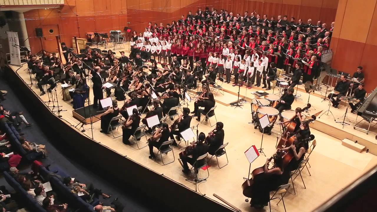 J. Rutter: Mass of the Children. Sanctus - Benedictus