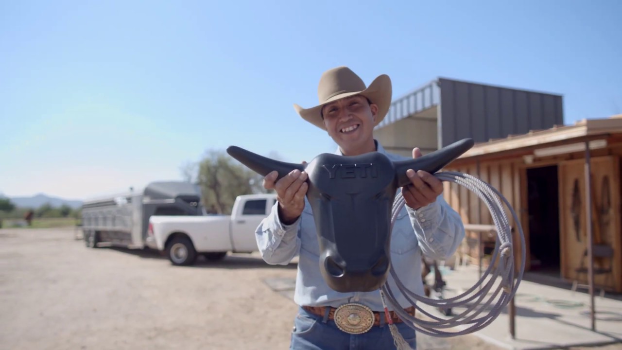 YETI Slickhorns Roping Dummy