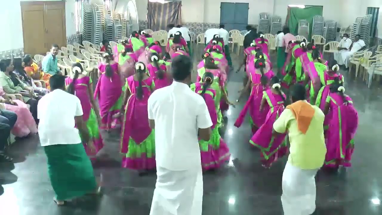கிராமத்து பாரம்பரியம் கும்மியாட்டம் (Kummi)& உடுக்கையாட்டம்/VILLAGE FLOKS DANCE (nattupuram dance)