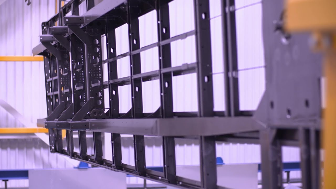 Центр покрытий KRONE Верльте (EN)