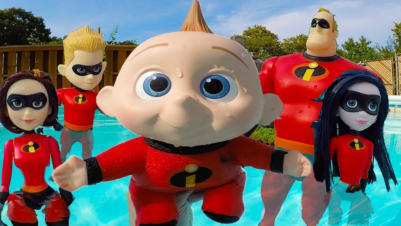 Incredibles Family Back to School Supplies | Toys for Children | Videos for Kids | Ellie Sparkles Jr