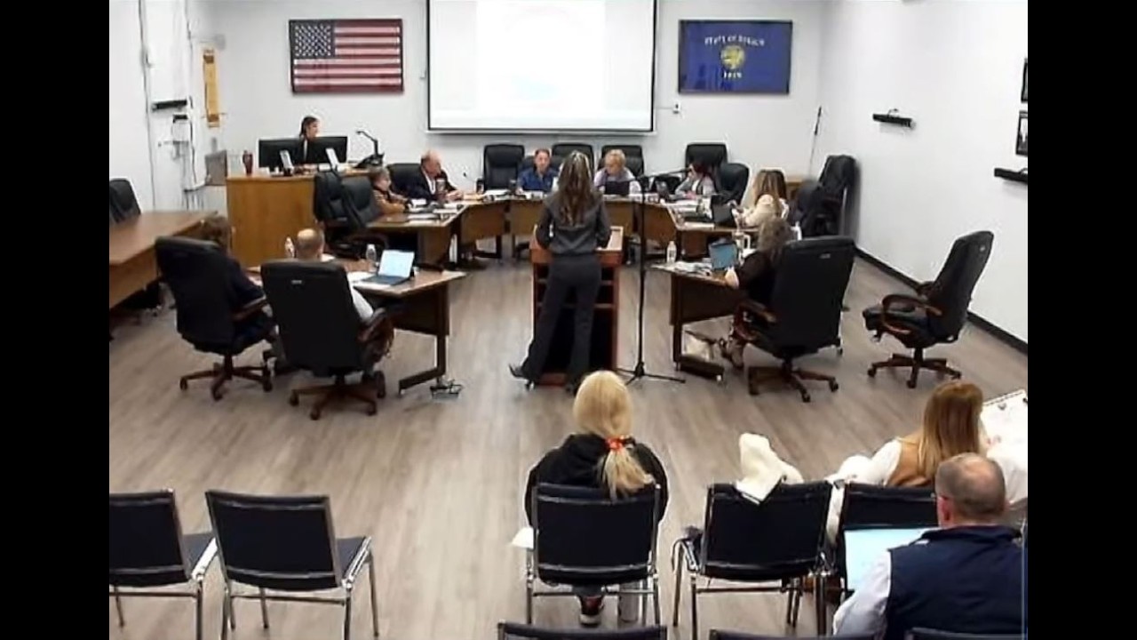 KFCS Board approves increase in Superintendent's salary