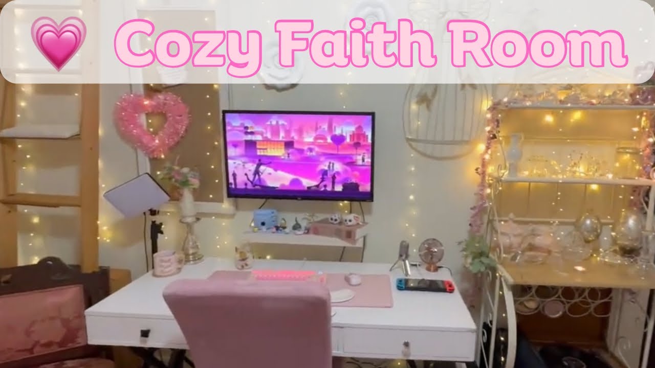 My New Prayer + Creative Studio Tour | Faith, Cozy, & Creative Reset