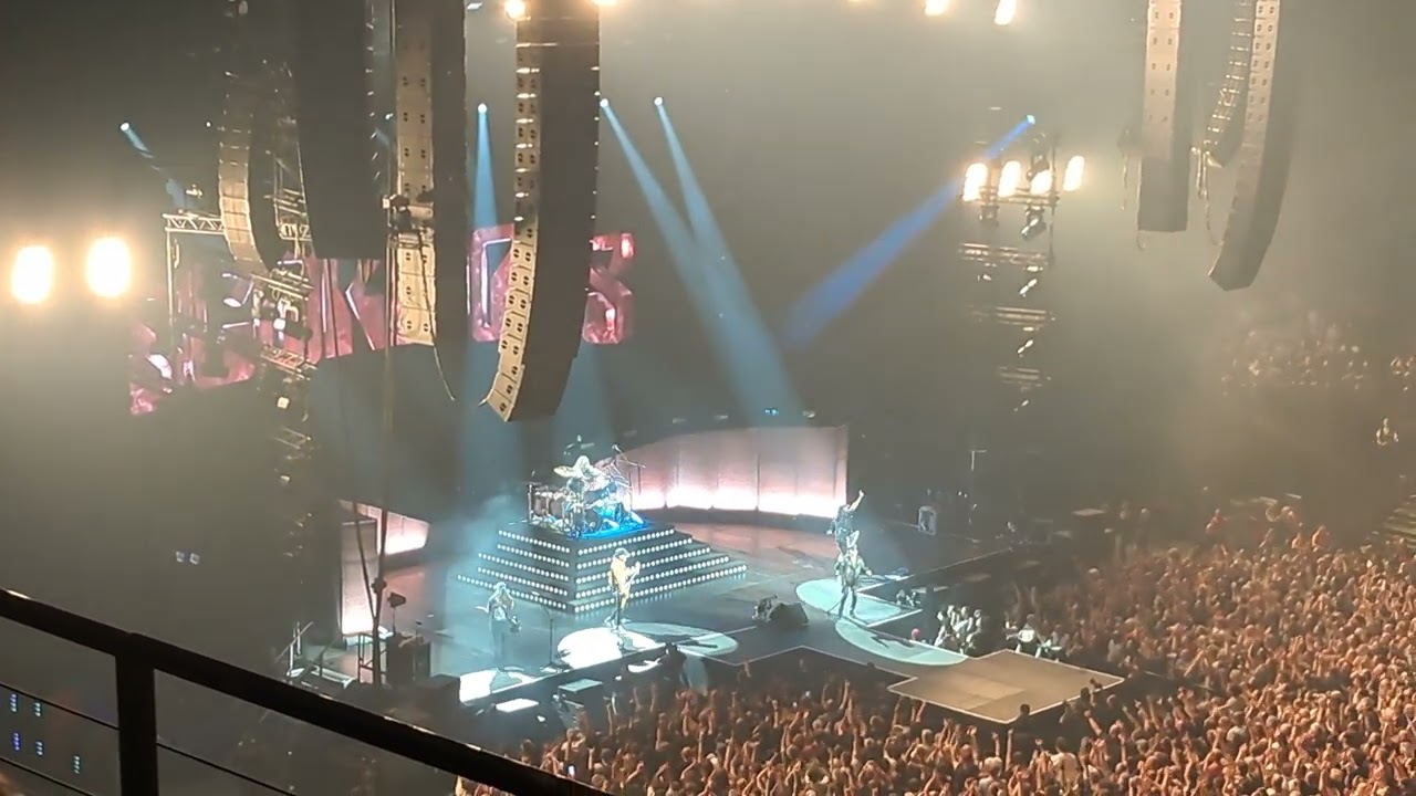 @SCORPIONS!! FULL CONCERT!! ACCOR ARENA-PARIS 24/06/2025 🦞🎤🎸🥁🎶🎵🎼
