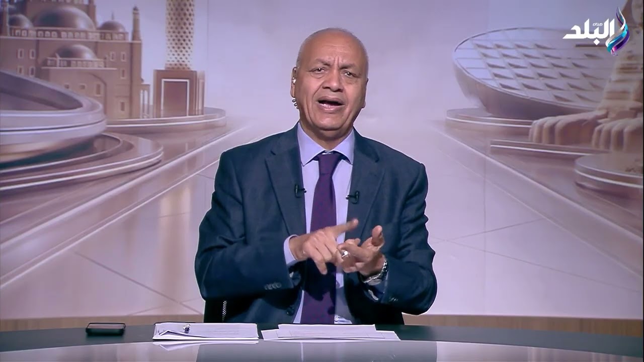 اللي بيضرب ضربات فشينك وبيشيد بإسرائيل هما خونة.. اوعى تصدقوا الشعارات الجميلة