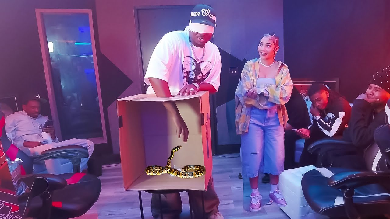 Summyah & Noluvmar  What's In The Box Challenge!