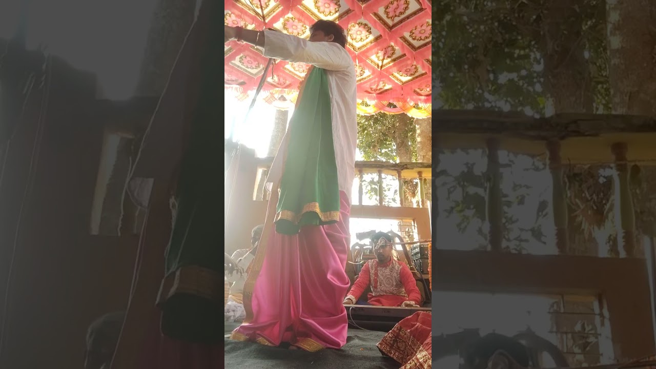 একটি বার শুনুন... রাধে রাধে 🙏🙏