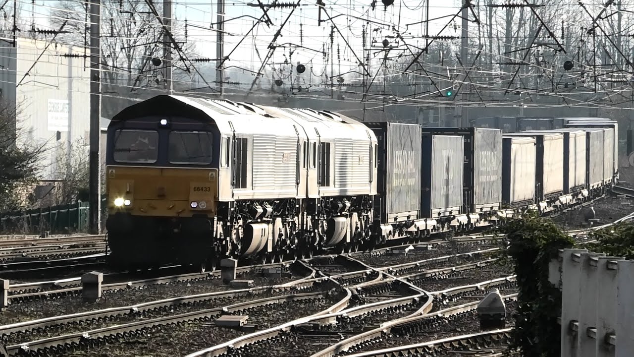 Busy Saturday Trains at Carlisle 17 Jan 2026