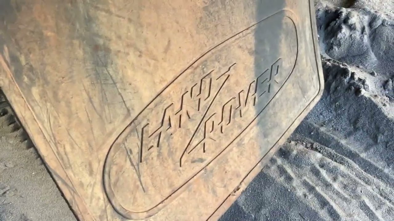 Land Rover Defender TDCi Faults - Mud flaps & side markers