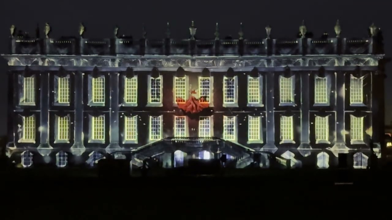 Chatsworth House Christmas Illumination November 2025