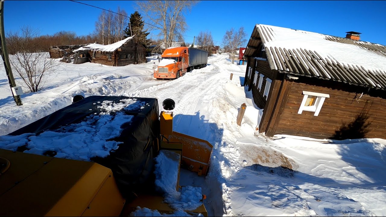 ТРАКТОР КИРОВЕЦ. К 700 А. ЗИМА ВЕРНУЛАСЬ!!!