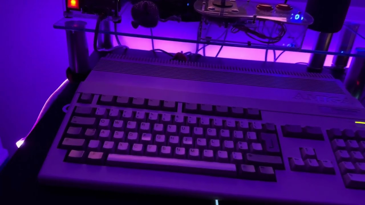 DasBoot Amiga 500+ TF536 & AGS 2.7 beta 2 enjoy!