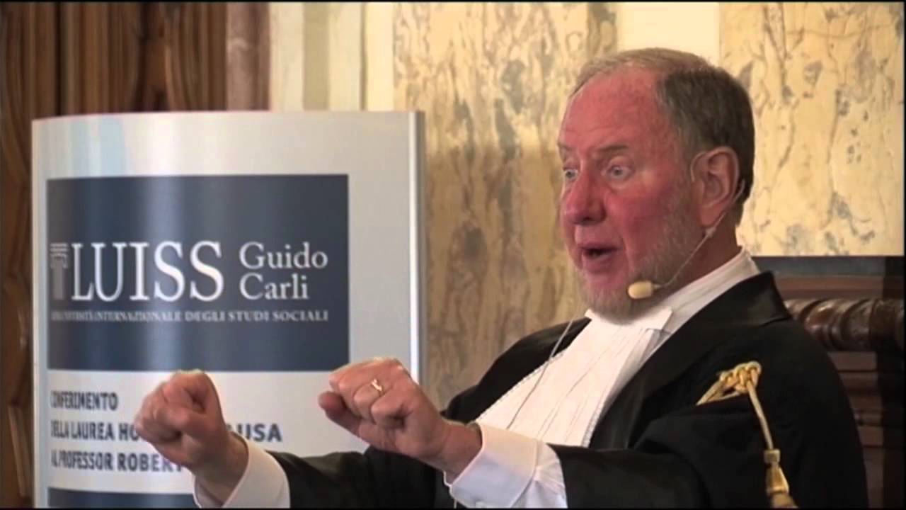 Robert Putnam - Tocqueville Travelling XXI Century America