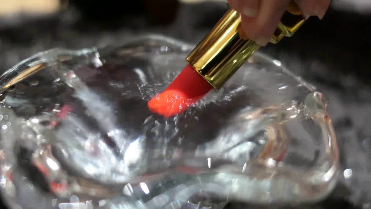 Vibromasseur discret (rouge &agrave; l&egrave;vres)