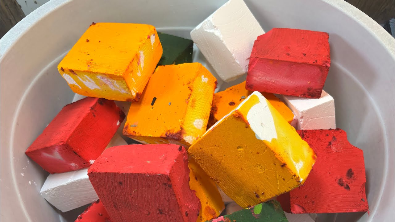 My Bucket with Colorful Chalk | Oddly Satisfying 