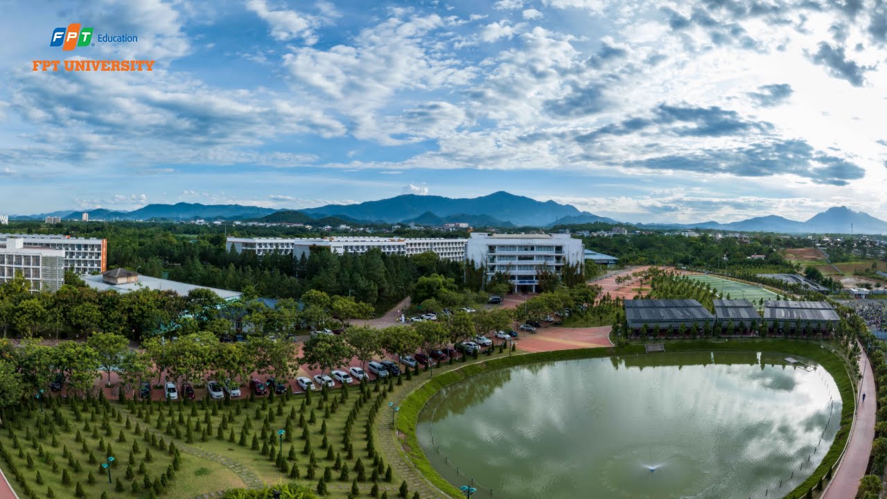 SCHOOL TOUR | Review Đại Học FPT Hà Nội |