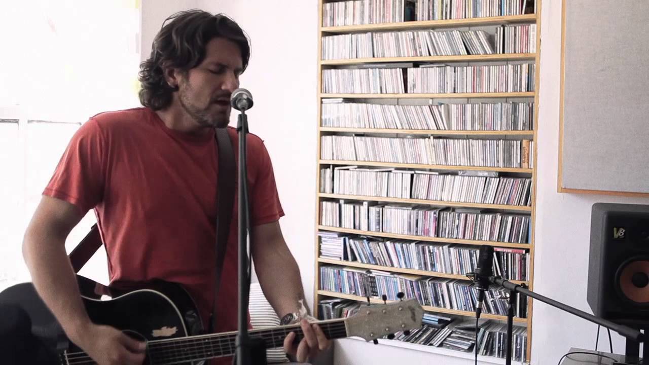 Matt Nathanson - Earthquake Weather (Acoustic)