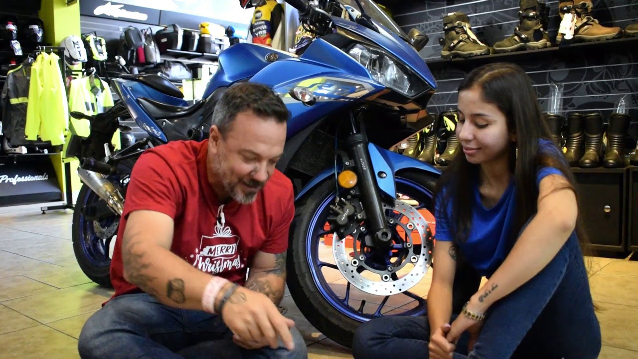 Cómo usar un candado para freno de disco para motos - Fullmoto