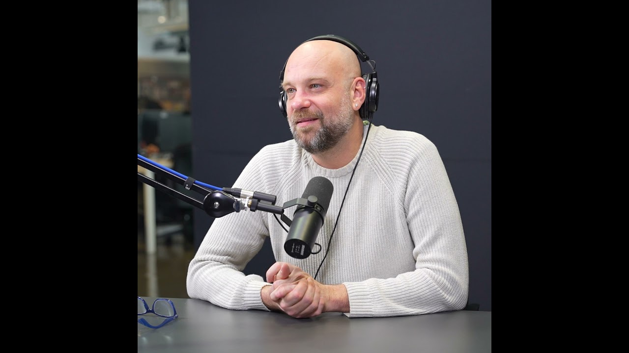 Birras com Hugo Van Der Ding: “Agradeço a liberdade dos meus pais e a inflexibilidade da minha avó