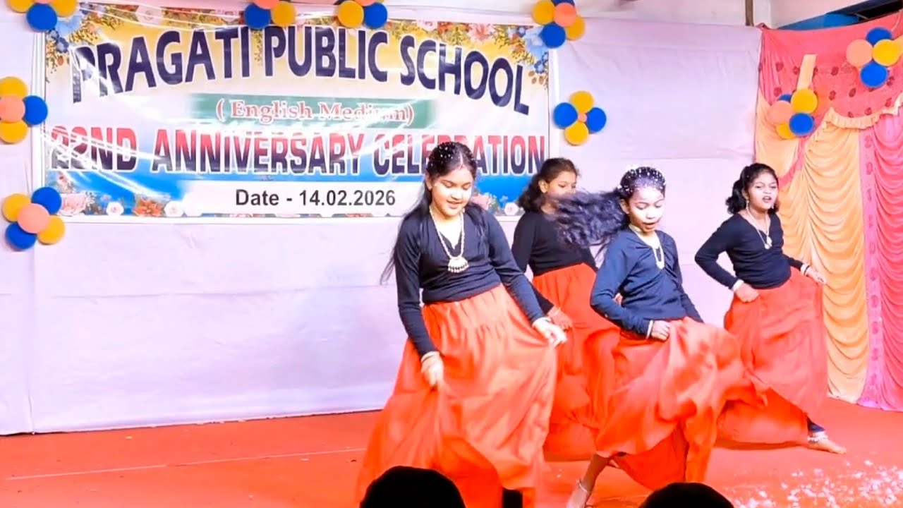 Pragati public school 😎😎 group dance 👍👍
