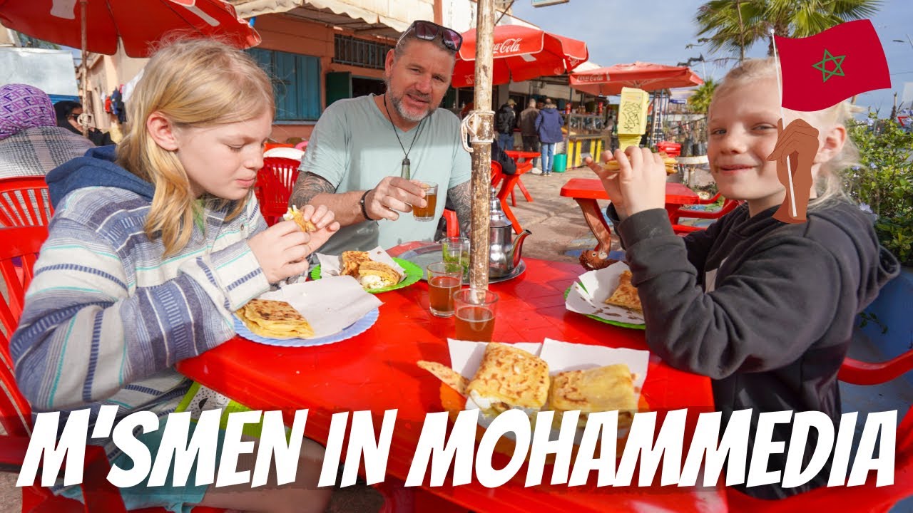 TRYING M'SMEN ‎جربنا المسمن في المحمدية ‎🇲🇦 MOROCCAN BREAKFAST: Is sweet or savoury M’smen best?
