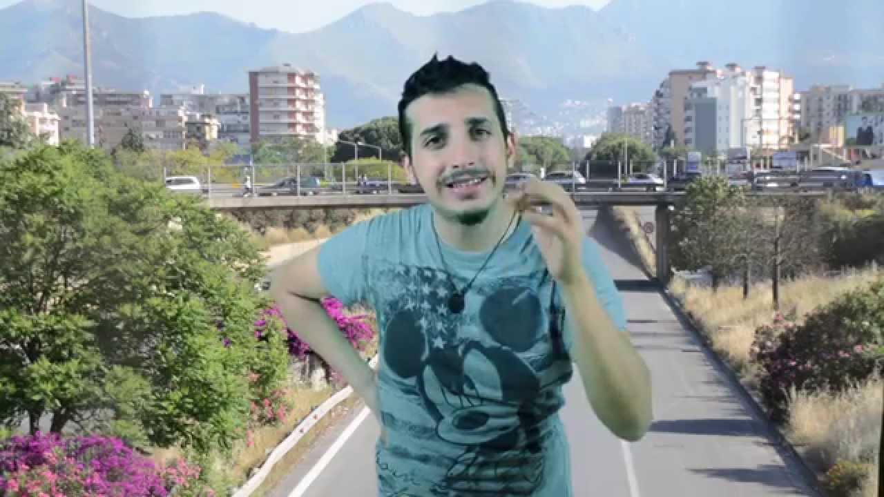 Spottò: Vieni a guidare a Palermo!