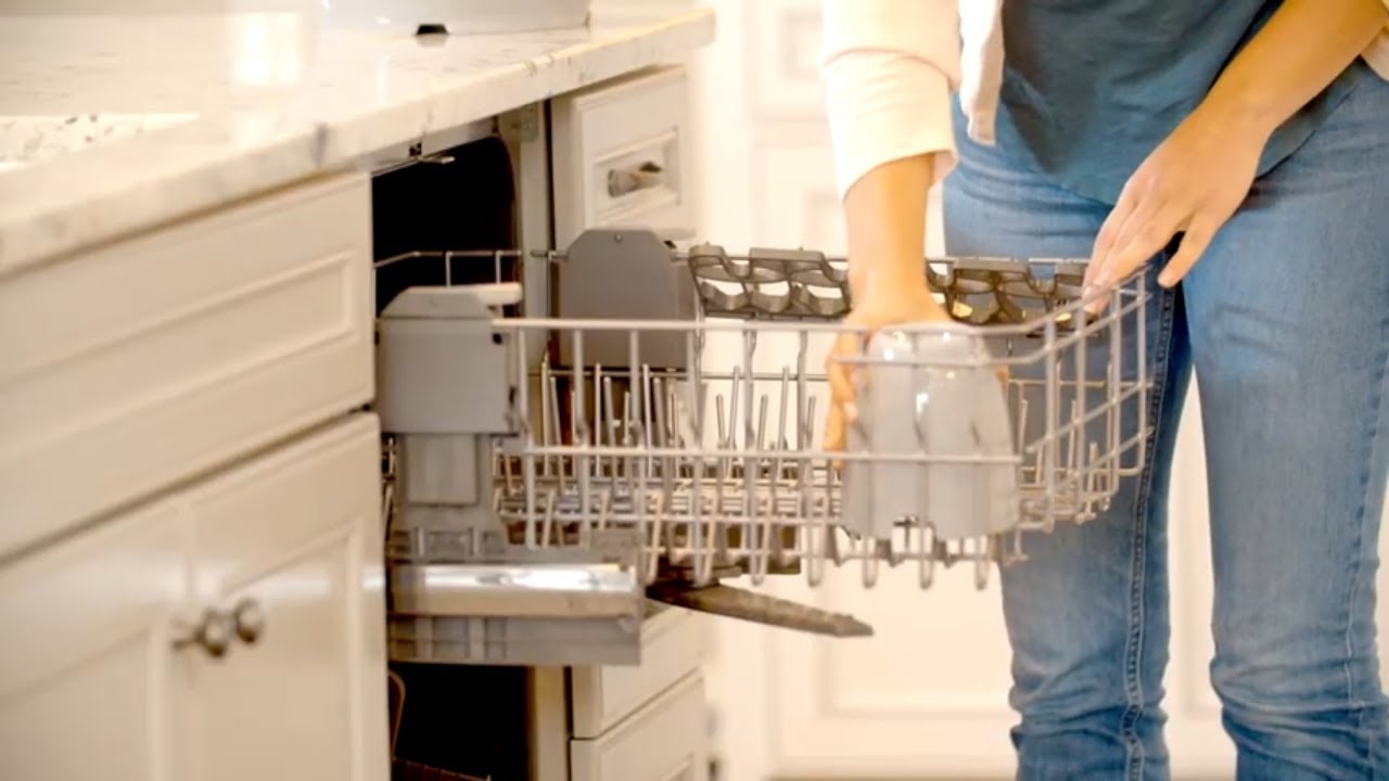 How to Clean the PetSafe® Creekside Ceramic Pet Fountain