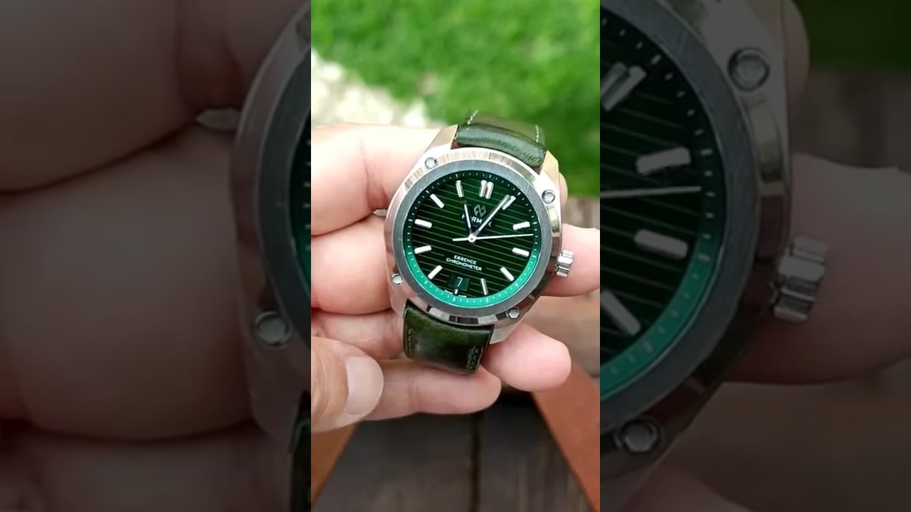 Formex Essence 39mm green dial ☘️ leather strap.