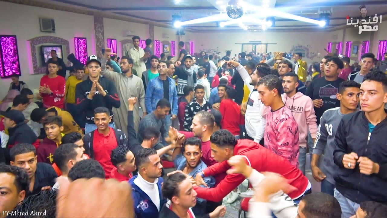 هجوم على القاعة من الناس والدنيا وووولعت مع السيد حسن واوشا